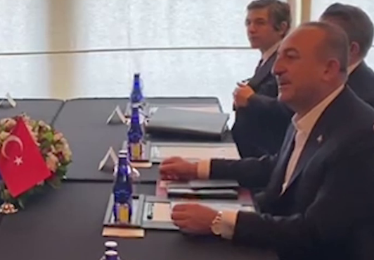 Turkish Foreign Minister on talks between Putin and Zelensky