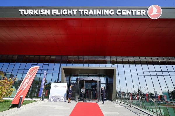 Turkish Airlines Refuses to Train Russian Pilots